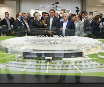 برزیل- رئیس جمهور خط پرتو شتاب دهنده ذرات سیریوس را افتتاح می کند
